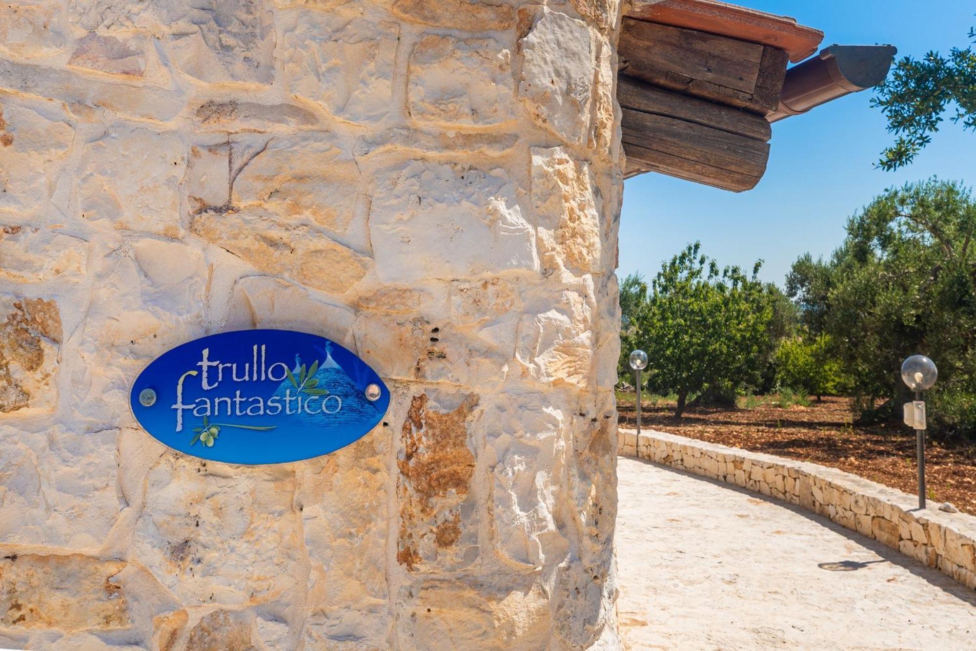 Trullo Fantastico Villa Castellana Grotte Buitenkant foto